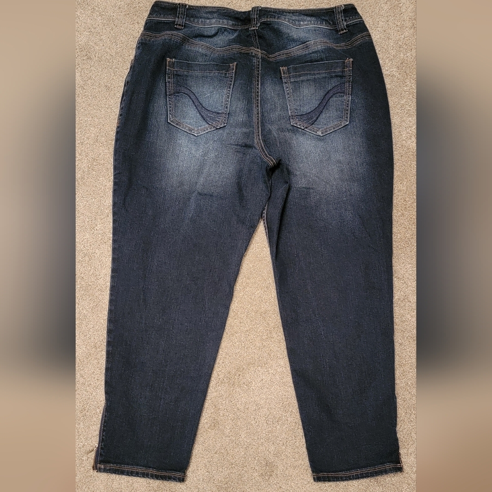 Venezia Dark Blue Ankle Jeans Size 18